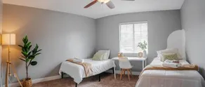 4 bedroom 2 miles from Hospital - Image 4