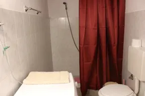 Aaron Apartments - Image 5