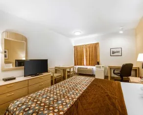 Rodeway Inn Watsonville - Image 2