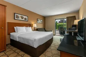 Comfort Inn Pickering - Image 2
