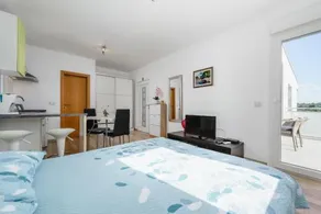 Mirjana House With Apartments - Image 2