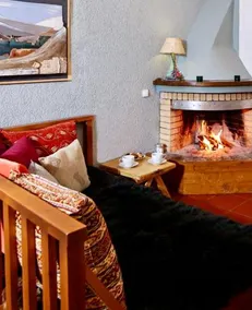 Mylonas Guesthouse - Image 2