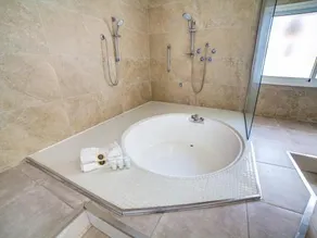 The Rich List Penthouse - Image 2