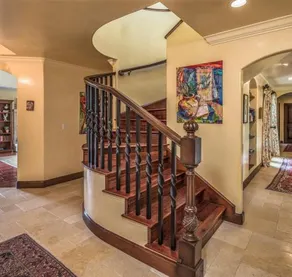963 Coral Drive Home - Image 4