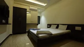 Hotel Asha - Image 4
