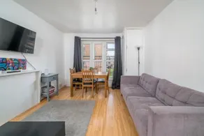 Spacious 1 Bed Flat in Dalston - Image 3