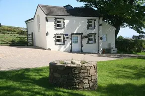 Ballachrink Farm Cottages - Image 2