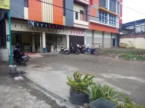 Mars Hotel - Image 3