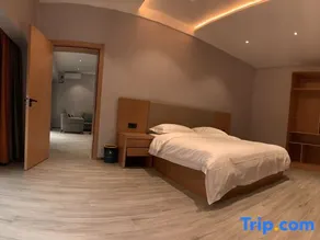 Shiyan Fashion Hotel - Image 5