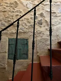 Villa pont du Gard 4 Bedrooms - Image 2