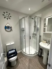 Nautical South Self-contained Dog Friendly Annexe - Image 3