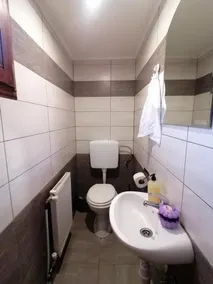 Holiday Home Ico - Image 2