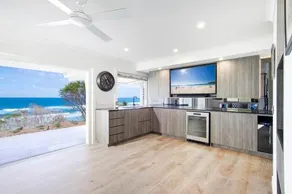 2 Arakoon Crescent - Image 3