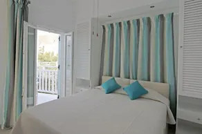Zorzis Hotel - Image 4
