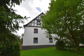 Spacious Holiday Home in Menkhausen Near Ski Area - Image 4