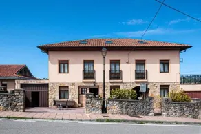 Casa Rural Pinna - Image 1