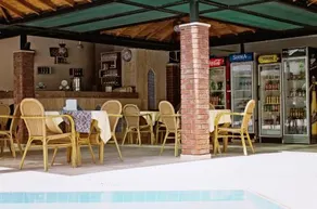 Armas Park Hotel - Image 5