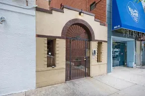 Midtown East Apartments - Image 4