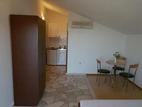Apartments Plazibat - Image 2
