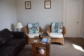 Lavender Cottage - Image 3