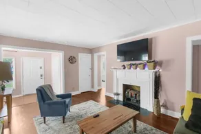 Blushing Bungalow - Image 2