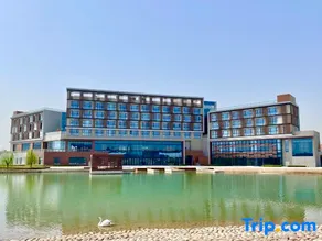 78 Experience Hotel - Image 2