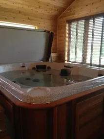 Forge & Songbird Guesthouse - Image 2