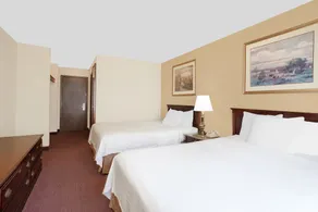 Victorian Inn - Image 3