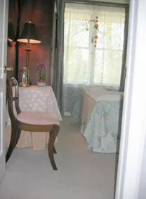 Dorchester House Bed And Breakfast - Image 2
