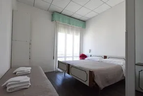 Hotel Ennia - Image 2