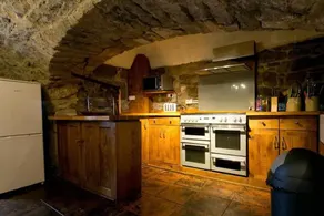 The Manor at Plane Castle - Sleeps 8 - Pets Ok - Image 2
