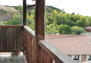 Casa De Piedra - Image 2
