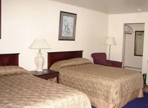Swiss Motel Riverhead - Image 2