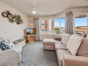 Mainsail Holiday Apartments - Image 5