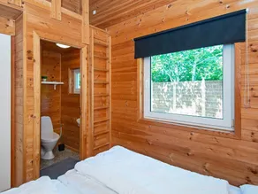 8 person holiday home in Hemmet-By Traum - Image 2