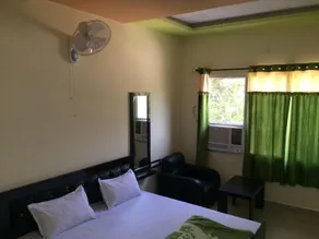 Hotel Maya Shyam - Image 2
