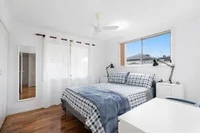Close to lake, golf & beach, perfect for longer stays - Image 5