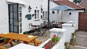 The Fox Inn Warnford - Image 3