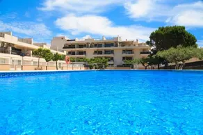 Uhc Las Dunas Apartments - Image 2
