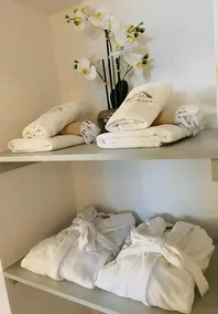 Private Spa LUX with Whirlpool and Sauna in Zurich - Image 2