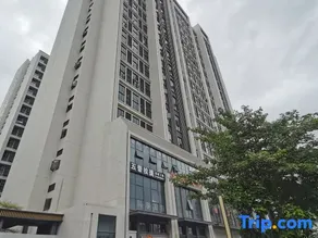 Xinrui Apartment (Port Century Village Branch) - Image 3