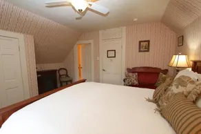 Case Ranch Inn Bed and Breakfast - Image 3