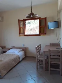 Mandaniki Apartments - Image 4