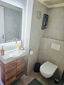 Large 3bedrooms in belair TerraceParking - Image 3