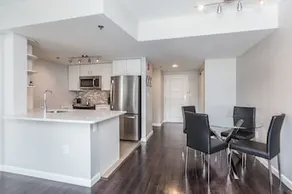 Boston Harbor View Luxury Suites - Image 3