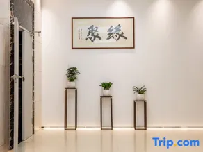 Head Holiday Hotel - Image 5