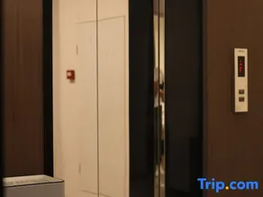 Elegant Stay Hotel (Jingde Town Luojia Airport) - Image 4