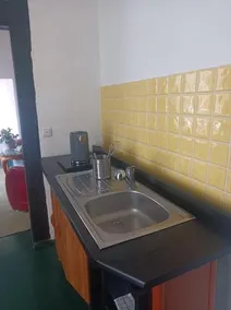 Farbenfrohe Ruhige Ferienwohnung - Image 2
