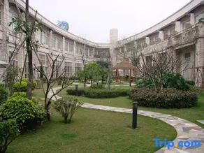 Wacci Hotel - Image 2