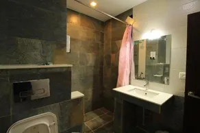 Hotel Sumith Palace - Image 2